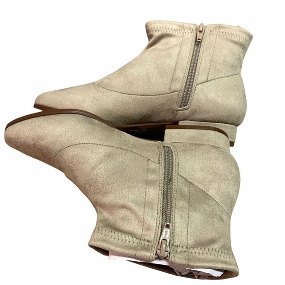 Comfortview Alivia Bootie Ivory Sz 7W Stretch Suede Like Block Heel - Picture 7 of 8